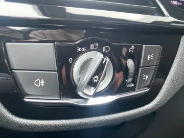BMW 520d xD M Sport   M PAKET SCHADO LASER PROF KAM