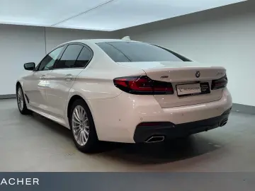 BMW 520d A xDrive Lim M-Sportpaket LCProf DAProf Key