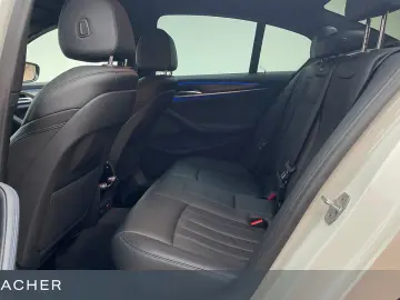 BMW 520d A xDrive Lim M-Sportpaket LCProf DAProf Key