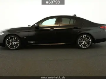 BMW 520 d M Sport #AHK#Laser#Leder#Pano#HuD#19Zoll#