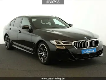 BMW 520 d M Sport #AHK#Laser#Leder#Pano#HuD#19Zoll#