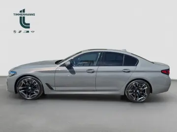 BMW 520d xDrive M Sport DrAssProf H&K HUD Glasdach
