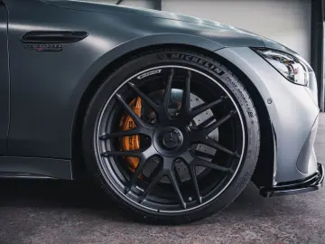 MERCEDES-BENZ AMG GT 4-trg. 63 S E Performance MAGNO CARBON