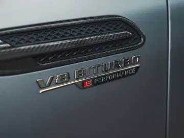 MERCEDES-BENZ AMG GT 4-trg. 63 S E Performance MAGNO CARBON