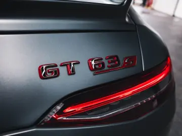 MERCEDES-BENZ AMG GT 4-trg. 63 S E Performance MAGNO CARBON