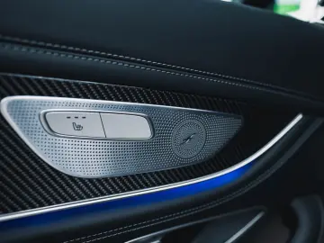 MERCEDES-BENZ AMG GT 4-trg. 63 S E Performance MAGNO CARBON