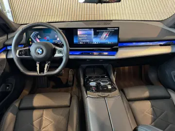 BMW 540d xDrive Lim  M-Sport CAM Driv-Assist LED LCI