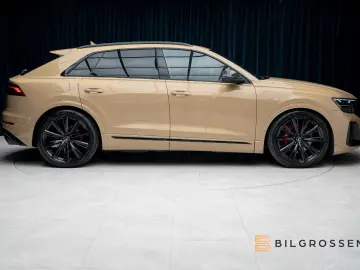 AUDI SQ8 TFSI quattro B&O AirSusp Massage Pano 360