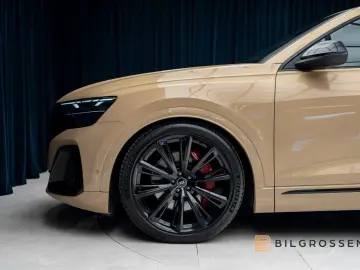 AUDI SQ8 TFSI quattro B&O AirSusp Massage Pano 360