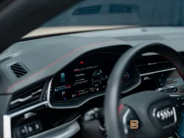 AUDI SQ8 TFSI quattro B&O AirSusp Massage Pano 360
