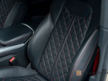 AUDI SQ8 TFSI quattro B&O AirSusp Massage Pano 360