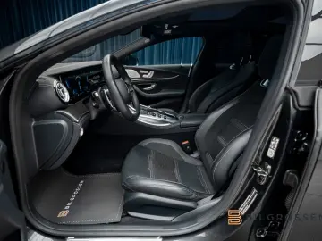 MERCEDES-BENZ AMG GT 43 4Matic  Nighr Pano Burmester Head-up