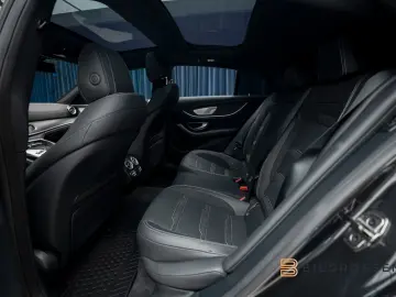 MERCEDES-BENZ AMG GT 43 4Matic  Nighr Pano Burmester Head-up