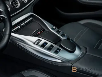 MERCEDES-BENZ AMG GT 43 4Matic  Nighr Pano Burmester Head-up