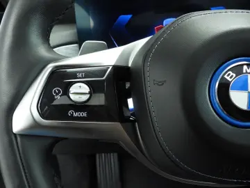 BMW 750 7 Serie 750e xDrive   LED   Leder   HUD   Ac