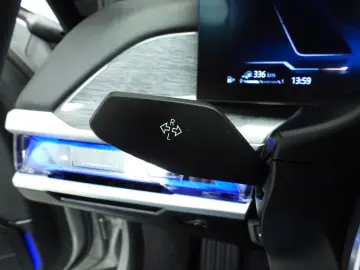 BMW 750 7 Serie 750e xDrive   LED   Leder   HUD   Ac