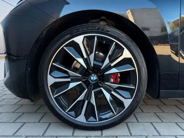 BMW iX 60 xDrive M Sport Integral 2-Achs Pano B&W