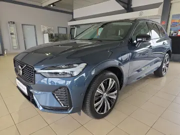 VOLVO XC60 T6 Plus Dark Recharge AWD ACC FourC Nappa