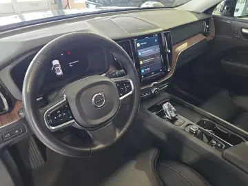 VOLVO XC60 T6 Plus Dark Recharge AWD ACC FourC Nappa