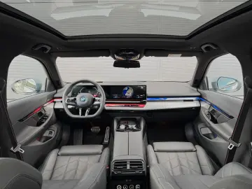 BMW 550e Tour. xDrive M Sport Pro Sitzbelüftung Pano