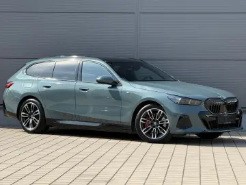 BMW 550e Tour. xDrive M Sport Pro Sitzbelüftung Pano