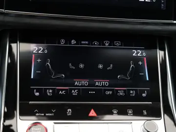 AUDI RSQ8 4.0 TFSI quattro  Individual  UPE 200.747€