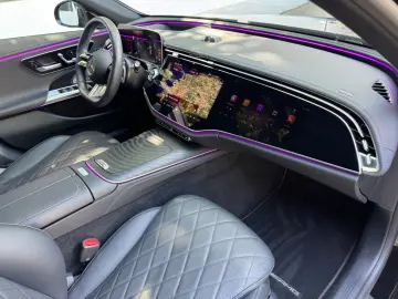 MERCEDES-BENZ E 450 4M AMG Line Premium Plus Pano Su…