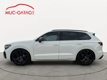 VW Touareg 3.0 TDI 210 kW 4Motion R-Line 23  Pano