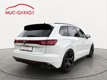 VW Touareg 3.0 TDI 210 kW 4Motion R-Line 23  Pano