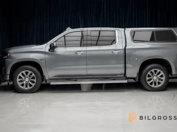 CHEVROLET Silverado High Country 6.2 V8 4WD Pano Bose Tow