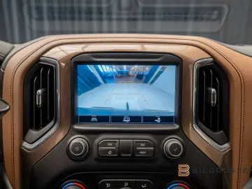 CHEVROLET Silverado High Country 6.2 V8 4WD Pano Bose Tow