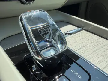 VOLVO XC60 T8 AWD Ultimate Bright #volvo #madebymerten