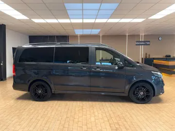 MERCEDES-BENZ V300 Avantgarde Edition Lang 4Matic AM…