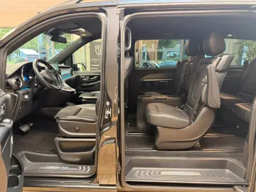 MERCEDES-BENZ V300 Avantgarde Edition Lang 4Matic AM…