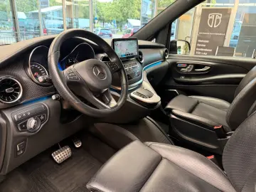 MERCEDES-BENZ V300 Avantgarde Edition Lang 4Matic AM…