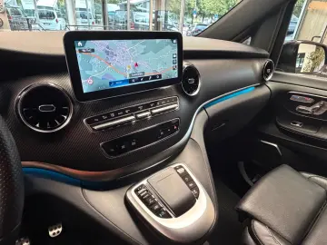 MERCEDES-BENZ V300 Avantgarde Edition Lang 4Matic AM…