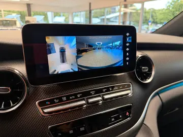 MERCEDES-BENZ V300 Avantgarde Edition Lang 4Matic AM…