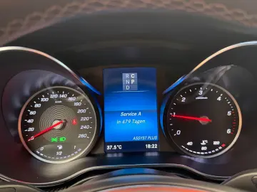 MERCEDES-BENZ V300 Avantgarde Edition Lang 4Matic AM…