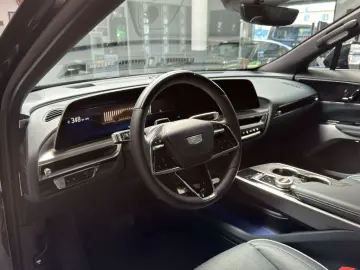 CADILLAC Lyriq Sport AWD 21 Leder AKG-Sound Pano VOLL