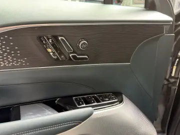 CADILLAC Lyriq Sport AWD 21 Leder AKG-Sound Pano VOLL