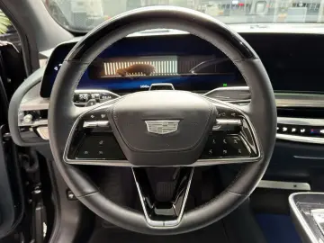 CADILLAC Lyriq Sport AWD 21 Leder AKG-Sound Pano VOLL