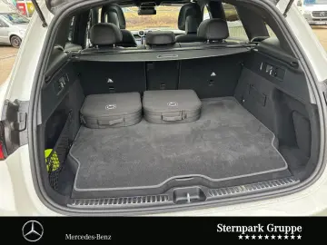 MERCEDES-BENZ GLC 300 de 4M AMG  AHK Pano 360  Night Memory