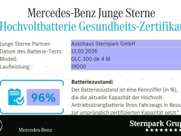 MERCEDES-BENZ GLC 300 de 4M AMG  AHK Pano 360  Night Memory