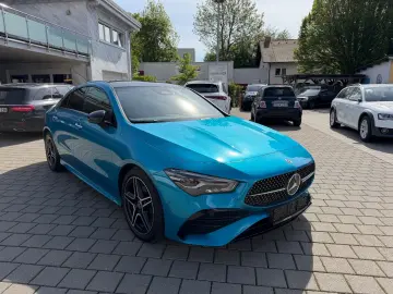 MERCEDES-BENZ CLA 200 d AMG MBUX Pano Night Rcam Ambi