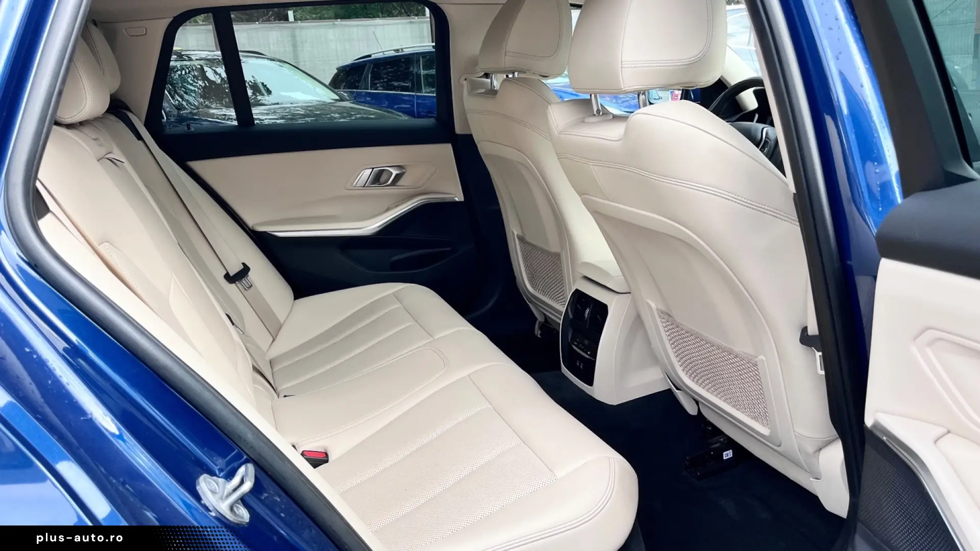 BMW Seria 3 330e Aut. Luxury Line PLugin Hybrid