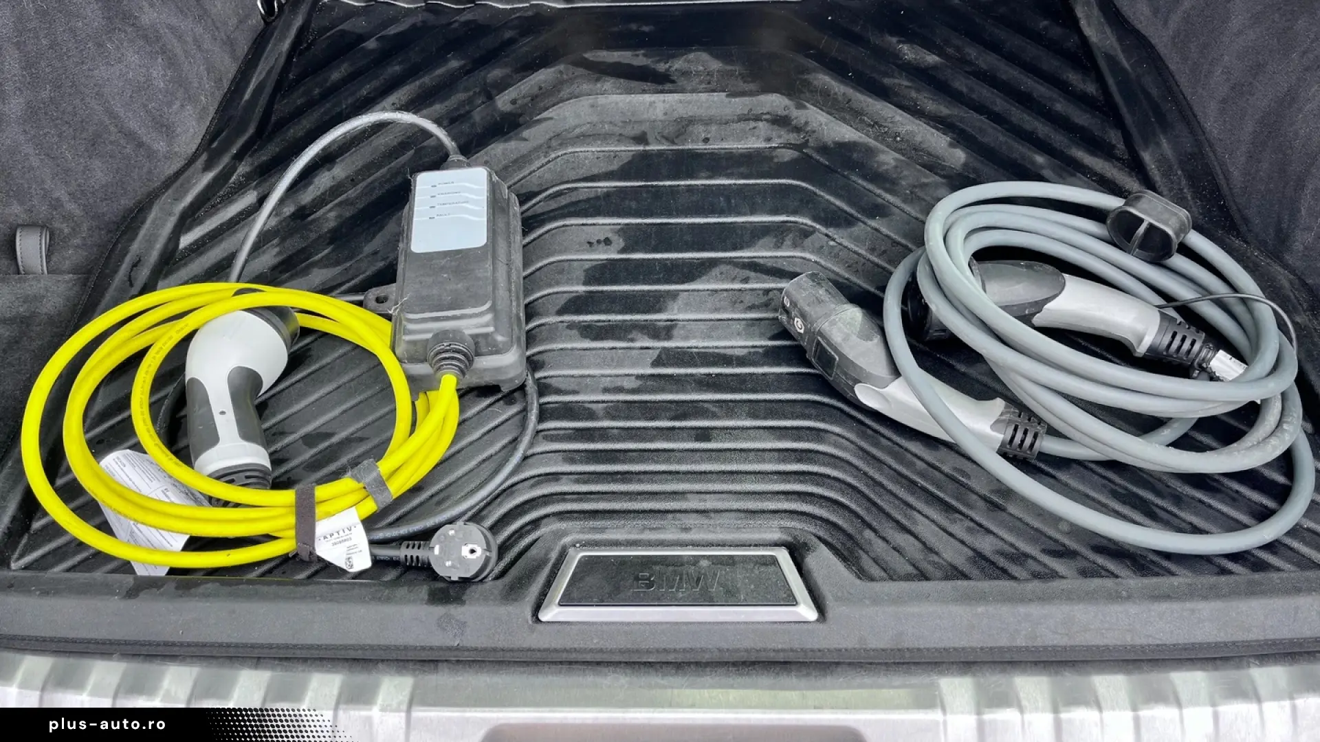 BMW Seria 3 330e Aut. Luxury Line PLugin Hybrid