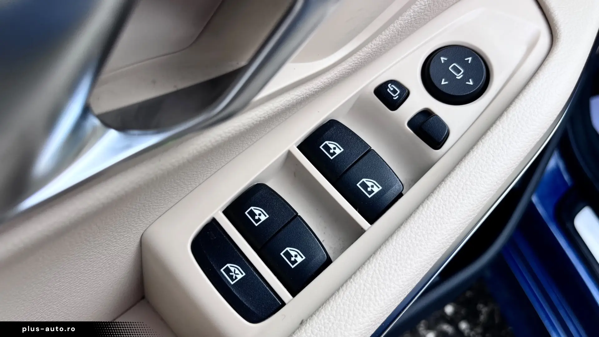 BMW Seria 3 330e Aut. Luxury Line PLugin Hybrid