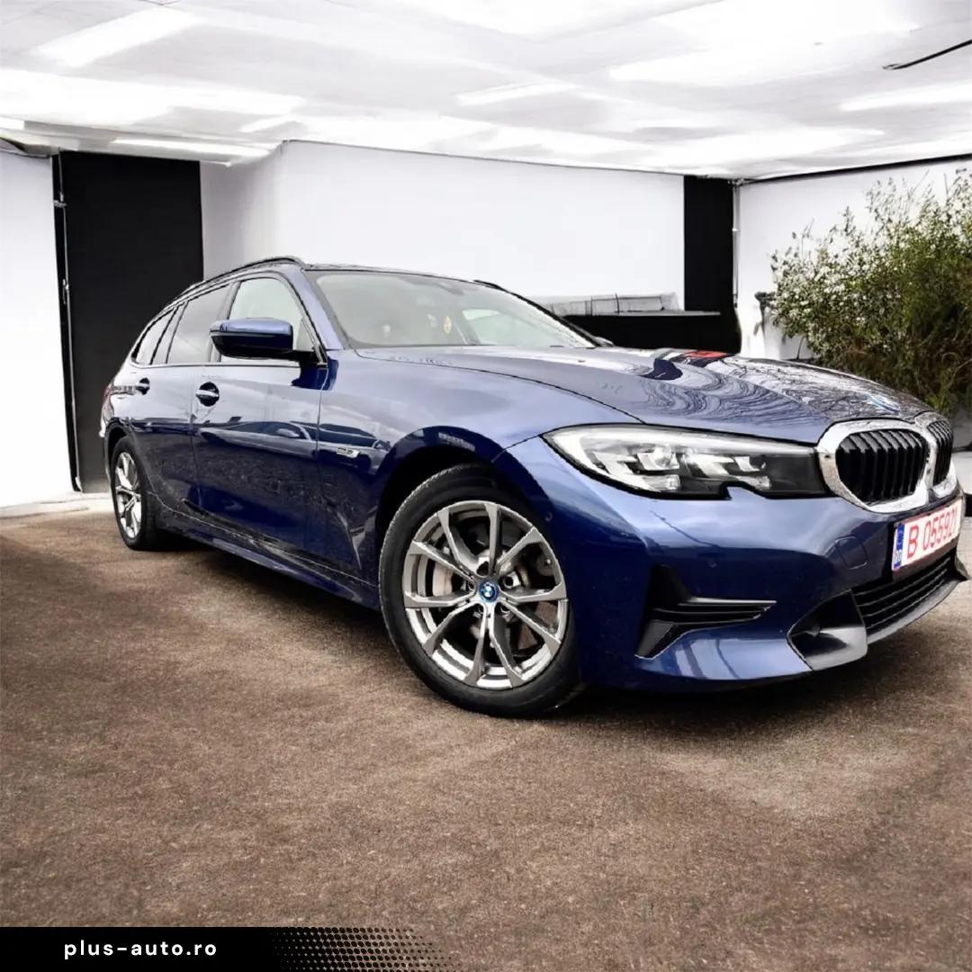 BMW Seria 3 330e Aut. Luxury Line PLugin Hybrid