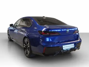 BMW 740d xDr M Sport PRO SHZ ExLou INT 4xMASS ROLLO