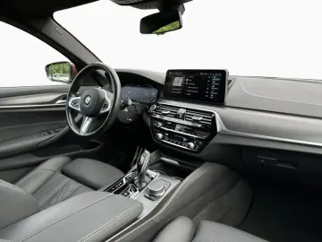 BMW 530e Limo Aut. M Sport LCProf GSD St&Go 360
